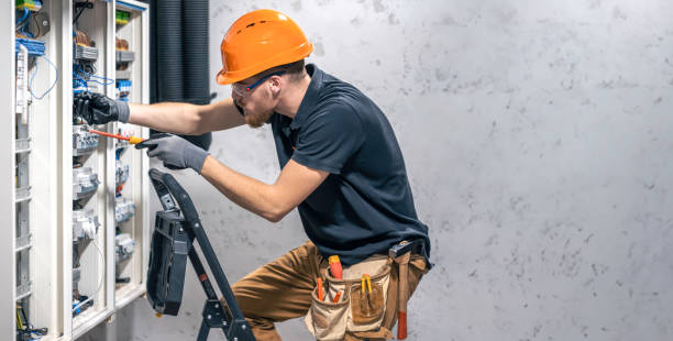 Best Circuit Breaker Repair  in Warrenton, OR